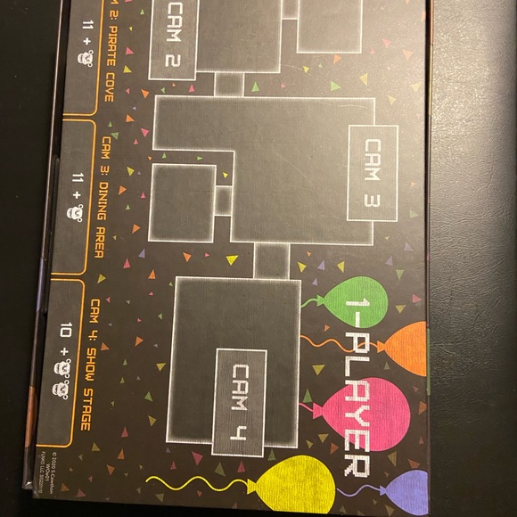 FIVE NIGHTS AT FREDDY'S
SURVIVE TIL 6AM GAME - Picture 8 of 13